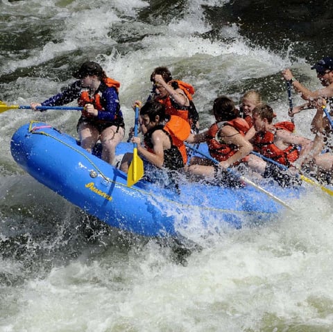 rafting team work